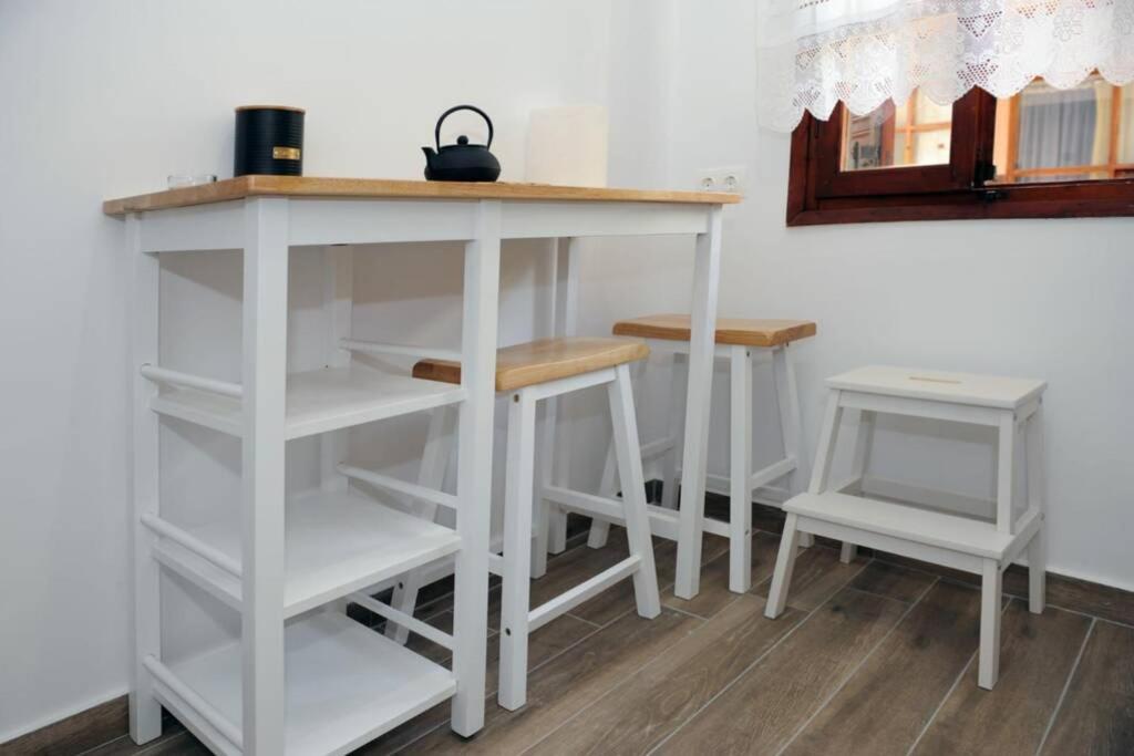Ferienwohnung Retro Boutique Apt W Balcony In Historical Area Thessaloniki Exterior foto